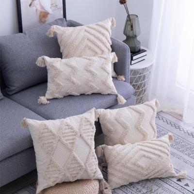 China Non-Toxic Neutral and White Decorative Throw Woven Pillowcase for sale