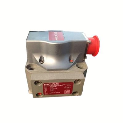 China Industrial Spot servo valve electric cast iron hydraulic servo valve engineering equipment MOOG D661-4697C for sale