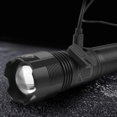 China Emergency Led Zoom Strong Light USB Flashlight for sale