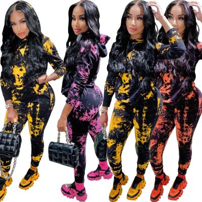 China 2021 new product spring women QUICK DRY ideas plus size amazon fashion tie dye hooded two-piece suit sports wear for sale