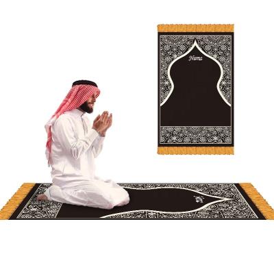 China Stain Resistant Shinny Diamond Islamic Prayer Mat Muslim Islamic Prayer Mat Prayer Blanket Carpet for sale