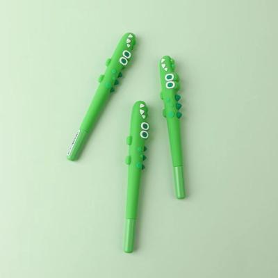 China Normal Cute Green Crocodile Gel Pen For Student School Supplies Stationery Girl Gift Pens Funny Pens Supplier for sale