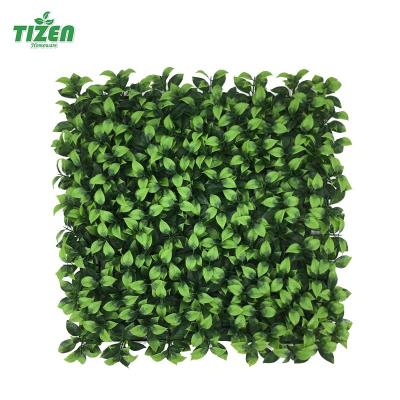 China Wholesale Minimalist Tizen Decoration Faux Hedge Jungle Outdoor Home Vertical Hanging Plants Green Artificial Grass Wall for sale