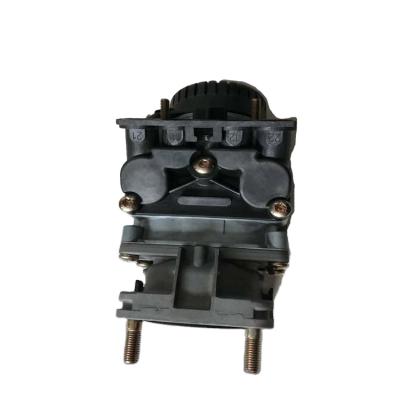 中国 European Truck Truck Foot Brake Valve 4614945020 4614945000 For Renault 5010260033 販売のため