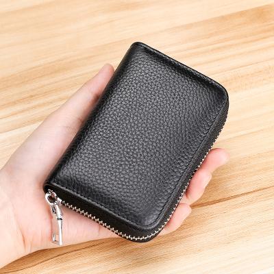 China RFID Blocking 2020 Minimalist Custom Logo RFID Card Holder Genuine Leather Credit Card Holders for sale