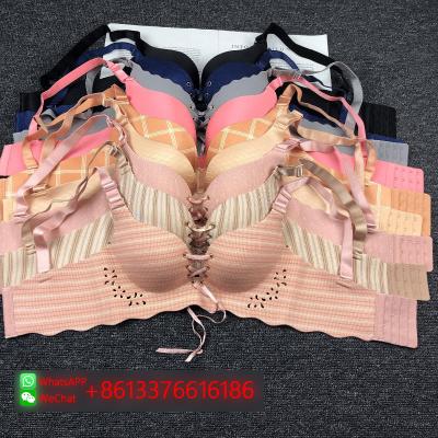 China QUICK DRY BLEND tools 0.69 dollars wholesale inventory cleaning blend designs mix size 32-38ABC cups two hooks low price high quality bra for sale