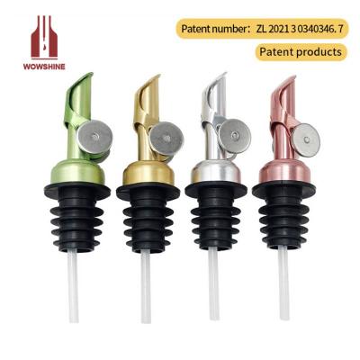 China WOWSHINE New WOWSHINE Bottle Wine Pourer Viable Food Grade Gold Silver Multi Colors for sale