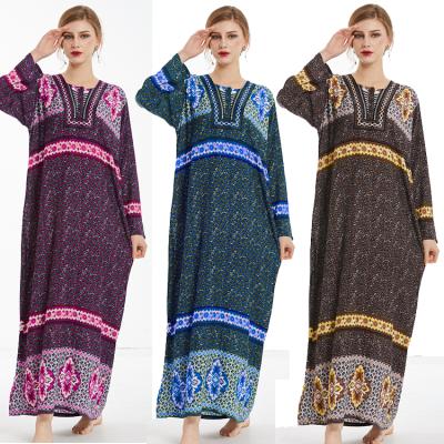 China Islamic Clothing Abaya Long Dress Autumn Design Ladies Long Sleeve Vintage Women Jalabiya Muslim Kaftan Dubai for sale