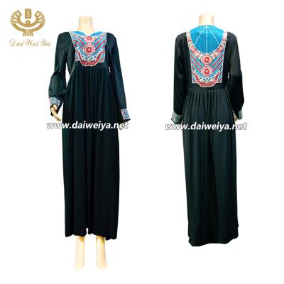 China Polyester/Cotton Islamic Women Muslim Dress Embroidered Rhinestone Abaya Middle East Clothing Dubai With Long Sleeve for sale