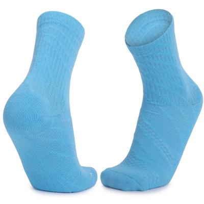 China Cheap High Quality QUICK DRY Cushion College Blue Basketball Socks for sale