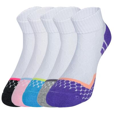 China Breathable White Cotton Women's Athletic Socks Cushioned Quarter Basketball Cut Out Running Socks For Women for sale