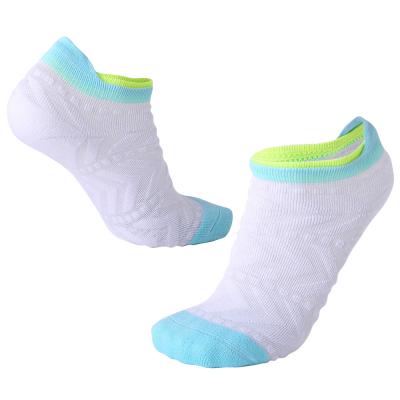 China Sporty Anti-Fault Cotton Ankle Stocking Cut Sports Increasing Running Gym Socks Men Compression Shorts Socks for sale