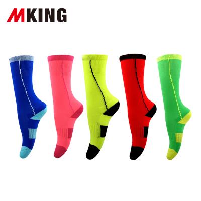 China High Quality Sports Kids Balance Bike Runn Sports Running Training Kicks Elite Basketball Kids Socks for sale