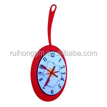 China Antique Style Novelty Egg Shaped Frying Pan Wall Clock for sale