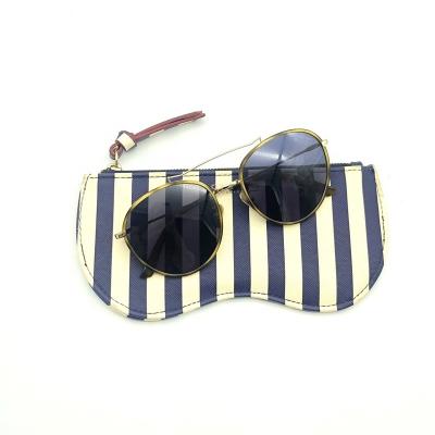 China Fashion Factory Price Optical Accessories Striped Pattern Storage Glass Pocket Portable PU Sunglasses Bag for sale