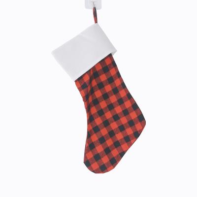 China Fashionable Reusable Red Plaid Design Christmas Ornaments Jars Gift Garland Bag Stocking for sale