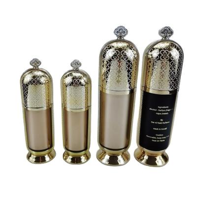 Chine Bouteille d'émulsion acrylique couronne d'or bouteille d'emballage cosmétique bouteille 50g 120g Luxe acrylique à vendre