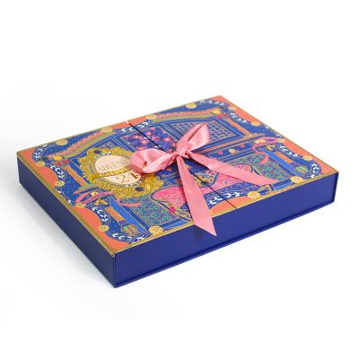 China Matt Lamination Custom Gift Box With Ribbon in Pink Blue Gold Stamping Color for sale