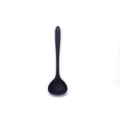 China Ladles En Silicone Sustainable Silicone Serving Spoons Dining Utensils Kitchen Laddle No Spill Stocked 2022 for sale