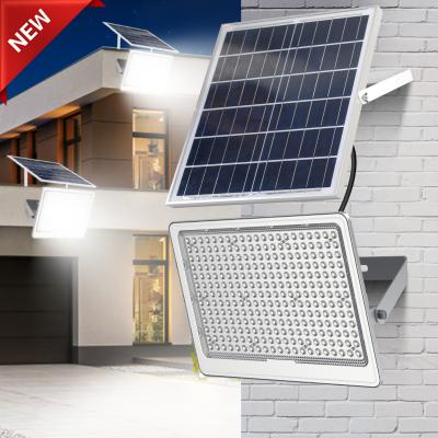 China 300w Warehouse Solar Flood Light Replaceable High Bright Battery Security Solar Flood Lights for sale