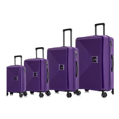 China PP material is lightweight wholesale high quality suitcases for women trolley case on wheels for sale