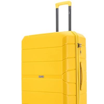 China PP Material Is Lightweight Not Easy To Break Customizable Large Suitcase On Wheels Selling Suitcase Online for sale