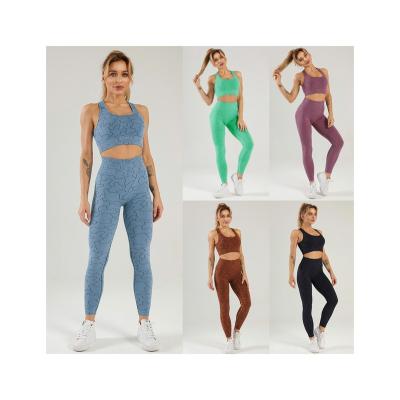 China Breathable Seamless Knit Yoga Set Legging Yoga Suit High Waist Butt Lift Sports Set for sale