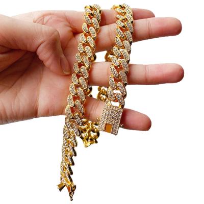 China CLASSIC Gold Cuban Chain Mayorista En Chapado Cubanos De Miami Cuban Corrente Cubano Necklace Hip Hop Miami Link Chain for sale