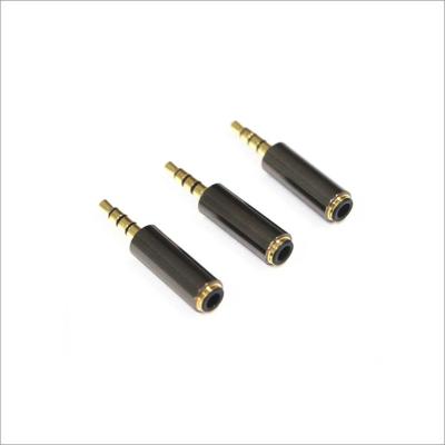 China 3.5mm Stereo Adapter Earphone TRRS Plug Earphone Metal Audio Connector for sale