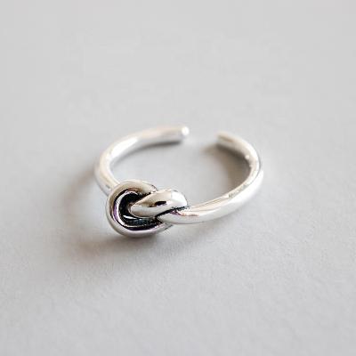 China Custom 925 Sterling Silver Thai Silver Fashion Retro Personality Knotted Opening Ring for sale