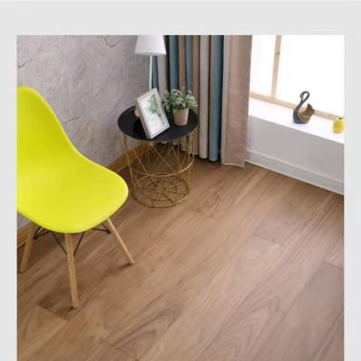 China Solid Color Modern European Soft White Three-Layer Modern Design Solid Color Plane Living Room Oak 3.0mm Wood Flooring for sale