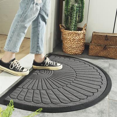 China CLASSIC Low Profile Semi Circular Non Slip Resistant Mud Absorbent Dirt Scratching Entrance Mat With Rubber Bottom for sale