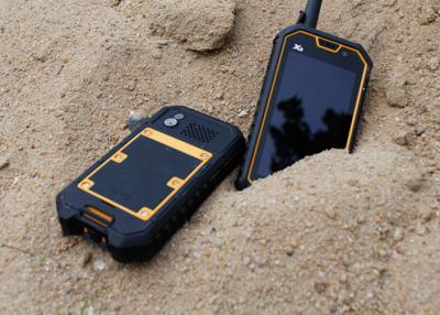 Κίνα 32GB ROM 3G αδιάβροχο Dustproof προστατευόμενο από τους κραδασμούς Smartphone τηλέφωνο κυττάρων 5 ίντσας IP67 προς πώληση