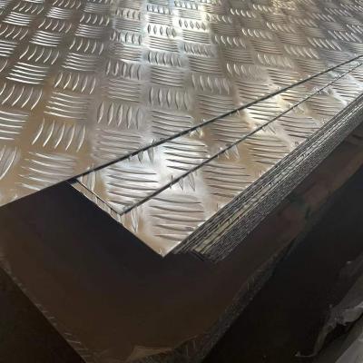 China Construction 50mm-2500mm or Customized Width Aluminum Alloy Pattern Checker Sheet Diamond Aluminum Plate for sale