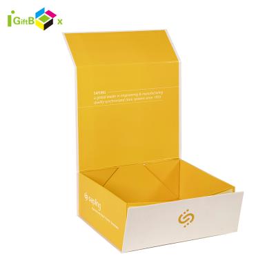 China Handmade Hot Sale Gift Box Clothing With Magnetic Closure Foldable Storage Box for sale