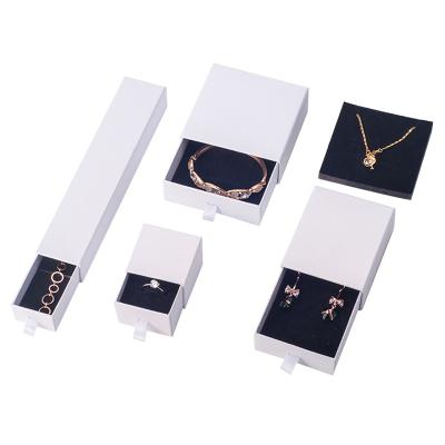 China Handmade Jewelry Box Customized Logo And Set Luxury Jewelry Box Drawer Jewelry Necklace Box for sale