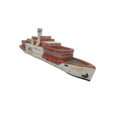 China Europe Custom Design 3D Small Cruise Ship Resin Souvenir for sale