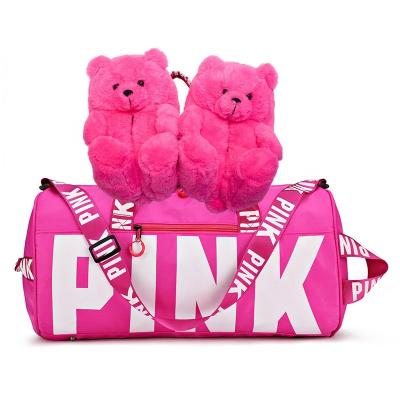 China Fashionable Duffel Bag Fitness Training Duffle Bag Teenager Yoga Travel Large Capacity Gym Sport Waterproof Duffel Bag with Teddy Bear Slipper for sale