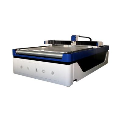 Chine Automatic Feeding System Composite Materials Automated Oscillating Knife Cutting Equipment Worth Shopping à vendre