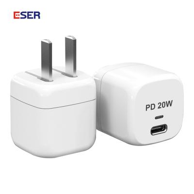 China Original Usb Fast Wall Adapter Charger 20W Power PD Safe Convenient Personalized Custom Charging Data Cable Carregadores Smart Cell Phone Chargers for sale