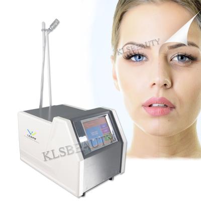 China 8 Bars Pigment Removal Peel Water Oxygen Jet Portable High Pressure Skin Facial Massager Machine for sale