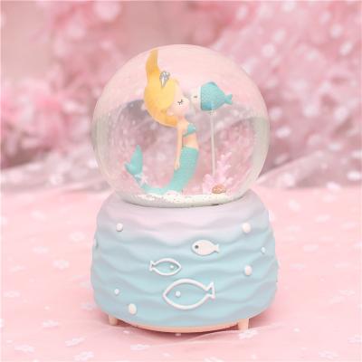 China Creative Europe Gift Music Box Snow With Lights Mermaid Girl Crystal Ball Music Box Decoration Student Gift Craft Birthday Gift for sale