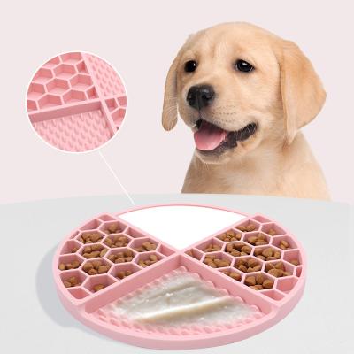 China Sustainable Dog Lick Pad With Suction Dog Slow Driver Pets Lick Slow Dog Cat Licking Pad Worry Relief Driver for sale