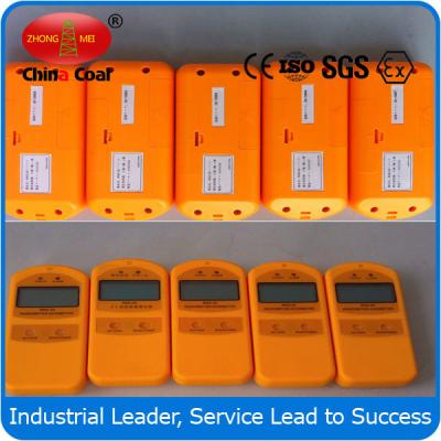 China RAD-35 gamma and beta radiometer dosimeter with one AAA battery for sale