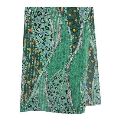 China Top Quality Ggt Spring Green Silk Crepe Pattern Viable Soft Pure Silk Fabric 8mm Pure Silk Digital Printing Clothes For Scarves for sale