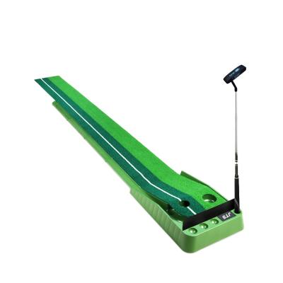 China Waterproof Indoor Outdoor Golf Practice Mat Putting Green With Auto Ball Return System for sale