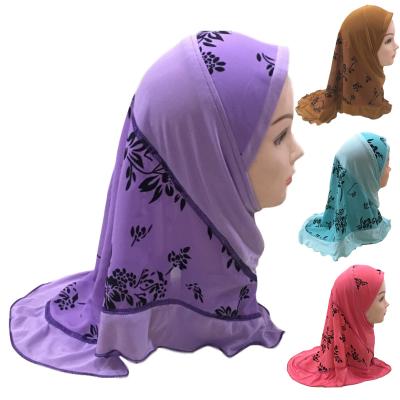 China New Design Polyester Skin-friendly Fabric Stitching Little Girl Hijabs Kids Hijabs Arabic Turban Hijabs for sale