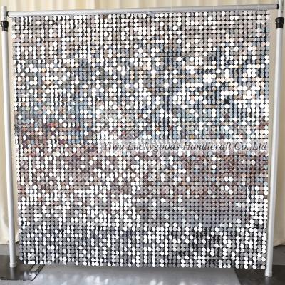 China Fashional LG20171213-11-silver sequin bling bling wall for wedding stage decorations for sale