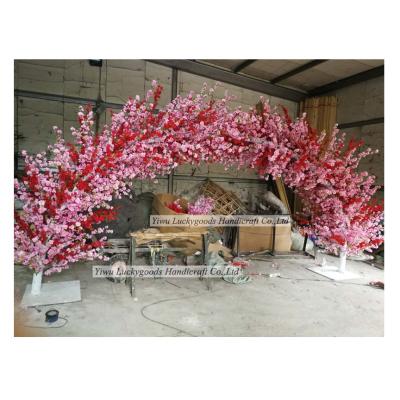 China LG20190617-1 Home Decoration Cherry Blossoms Artificial Flower Arch For Wedding Decorations for sale