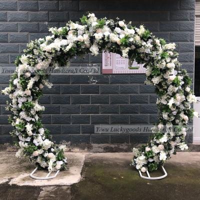 China Beautiful Green Vertical Wedding Stage Flower Arch Wall LFB1060 Plant Flower Arch For Stage Decoration for sale